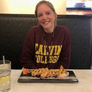 Meet your Posher, Leanna